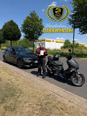 Bestandene Führerscheinprüfung — Mia 