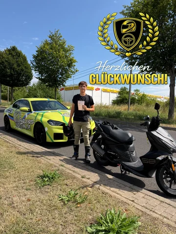 Bestandene Führerscheinprüfung — Anton 