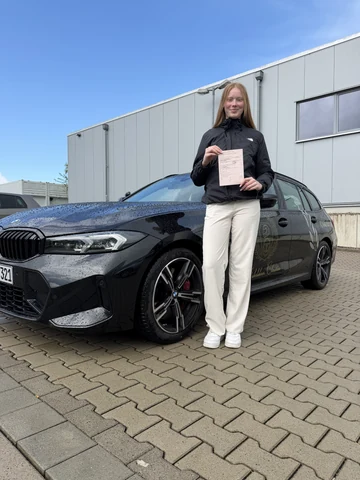 Bestandene Führerscheinprüfung — Maja